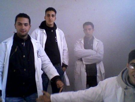 c moi et nabil et  ghali!!!!